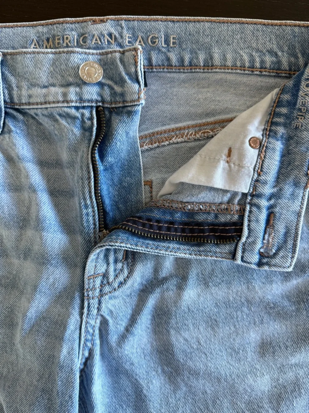 American Eagle Outfitters Ripped High-Waisted Light Blue Stovepipe Jean - Picture 10 of 11
